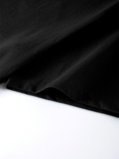 Neon Lips Deep Riot T-shirt Graphic Print Tee