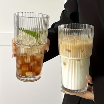 2pcs Ins Style Large Capacity Straw Cup with Lid Vertical Striped Coffee Cup Beverage Fruit Tea Cup 600Ml/20Oz, Used for Drinking Ice Water Coffee Fruit Tea Etc., Suitable for Daily Household, Parties, Cafes, Restaurants, Etc.