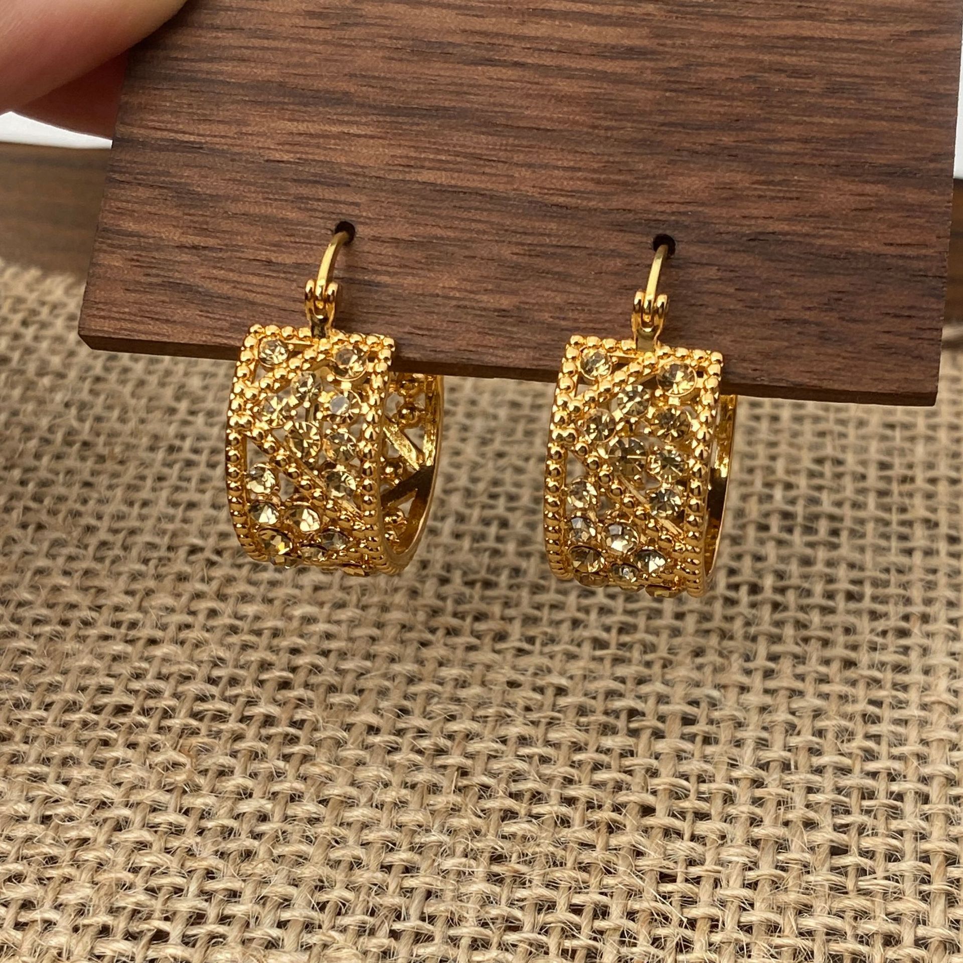 Vintage Delicate Hoop Earrings A Pair