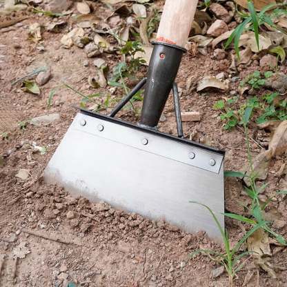 Multifunctional Cleaning Shovel