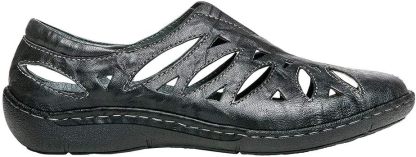 Women's flat loafers