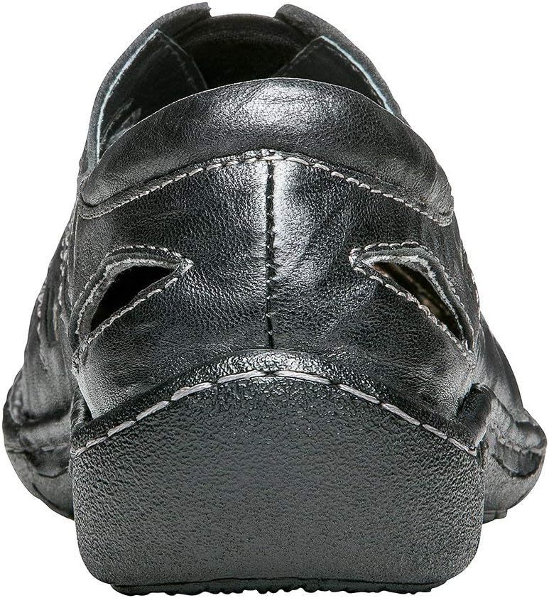 Women's flat loafers