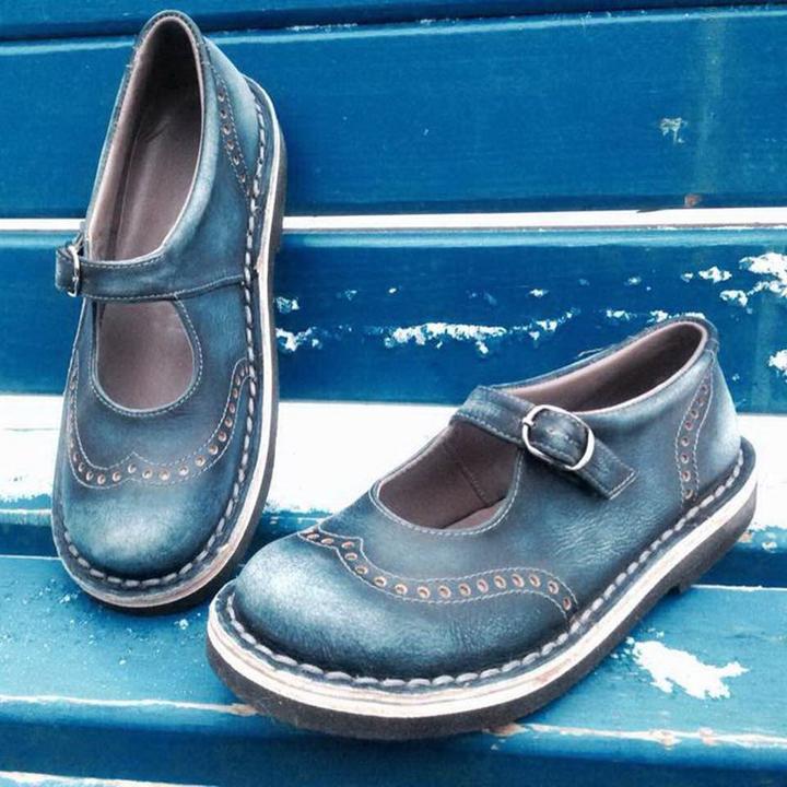 Flat-soled shallow round-toe buckled shoes for women