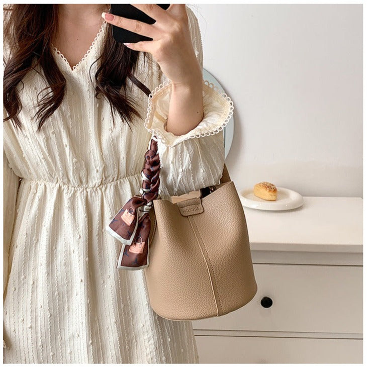 Fashion Bucket Bag Casual Messenger Bag