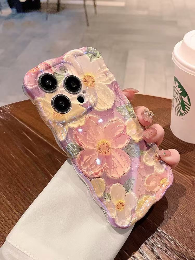 Twist flower phone case