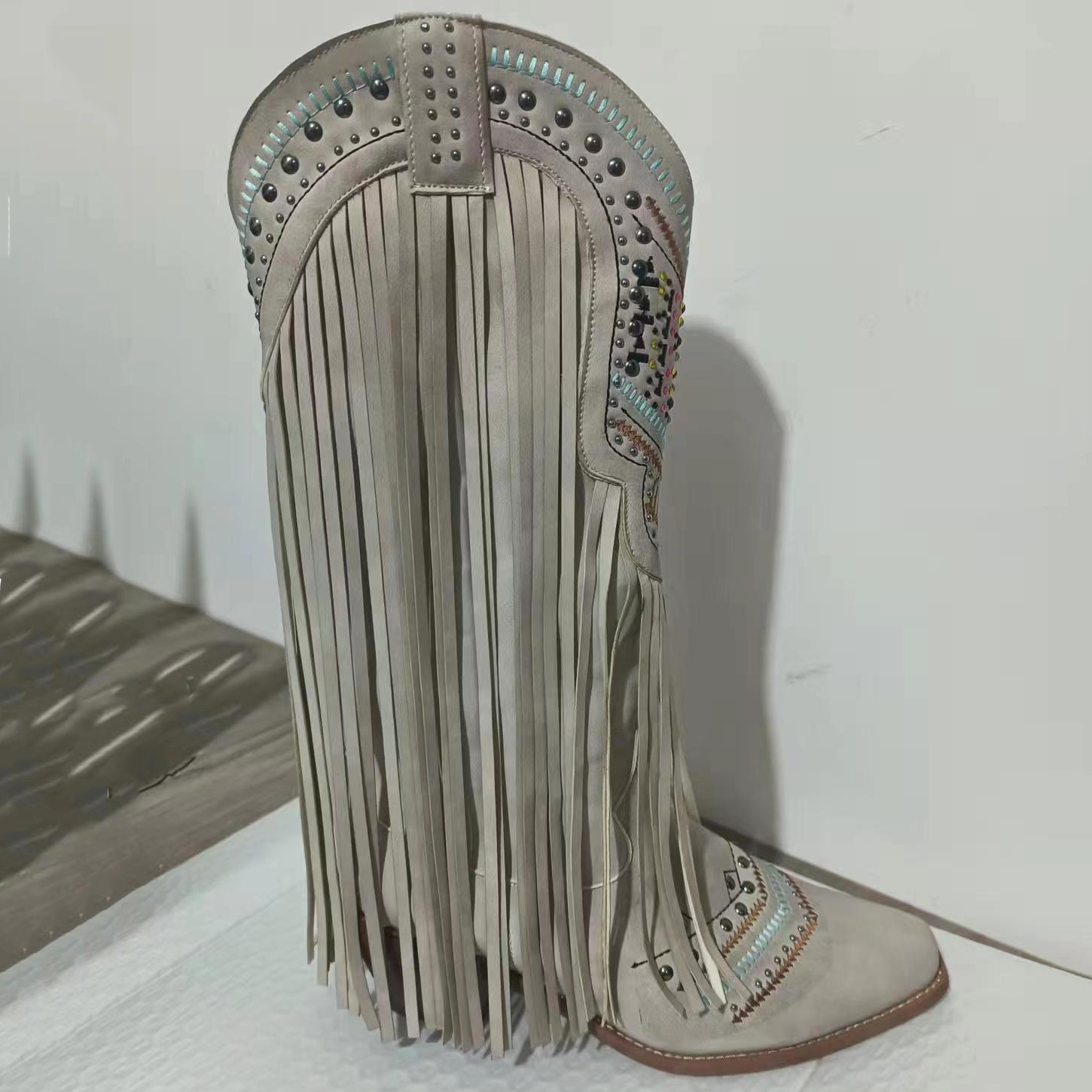 European and American pointed toe Martin boots mid-tube viscose shoes tassel boots ethnic retro women's shoes
