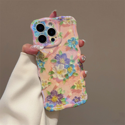 Twist flower phone case