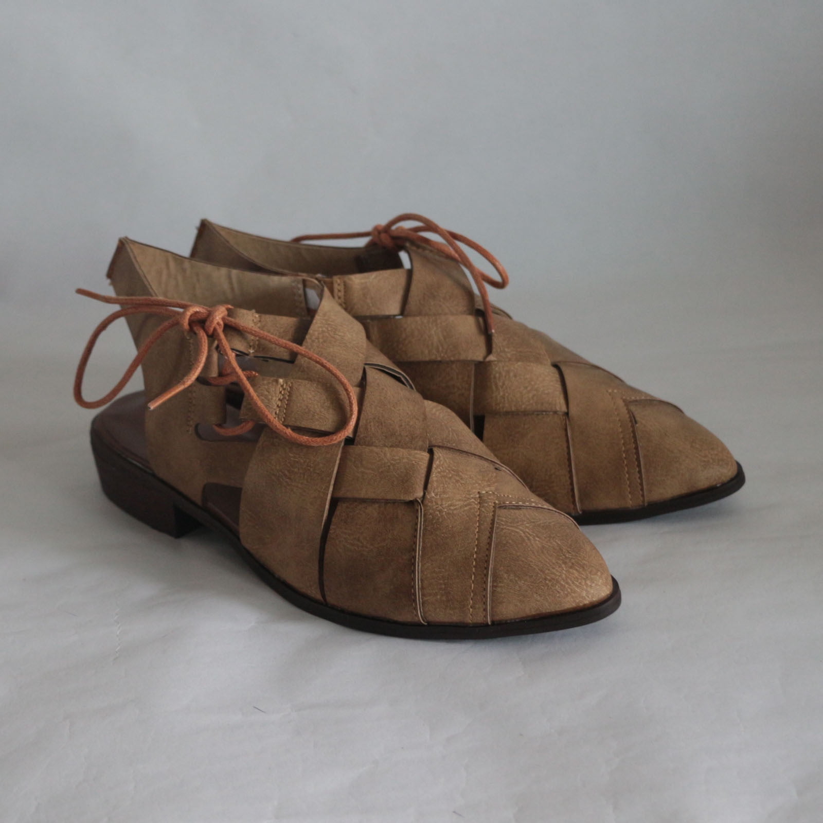 Women's Casual Hollow Side Lace Up Leather Woven Back Low Heel Roman Sandals