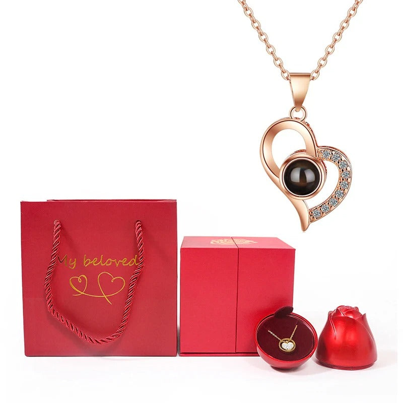 Projection Necklace（Free rose gift box）