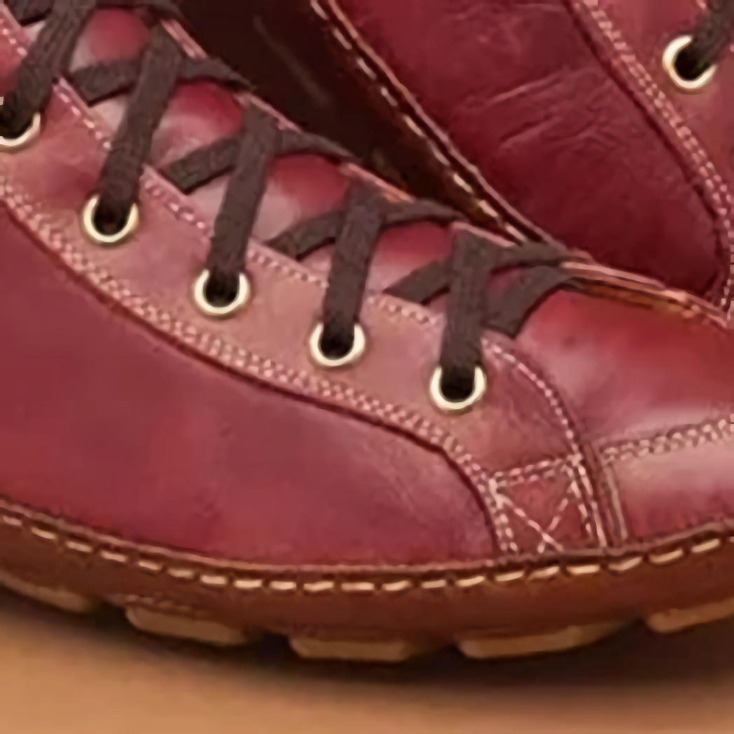 New 2025 Women'S Round-Toe Casual Women'S Leather Boots High Heels Front Lace Martin Boots Shock Absorbing Low Heels Women'S Shoes