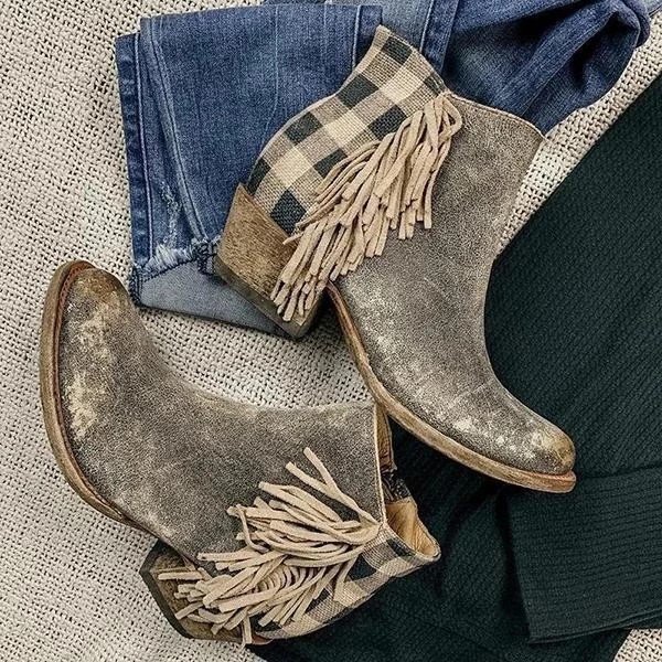 New women's round toe European and American women's leather boots side zipper fashion boots thick warm tassel boots mid-heel women's shoes