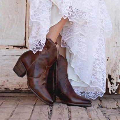 New women's round toe ethnic women's leather boots side zipper knight boots thick high heel women's shoes