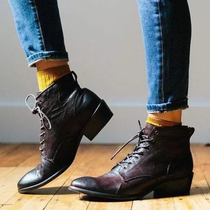 New women's round toe retro women's leather boots front lace-up Martin boots thick heel waterproof mid-heel women's shoes