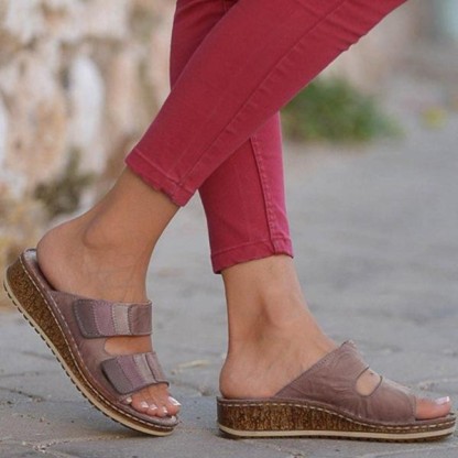 Women's casual sandals beach shoes