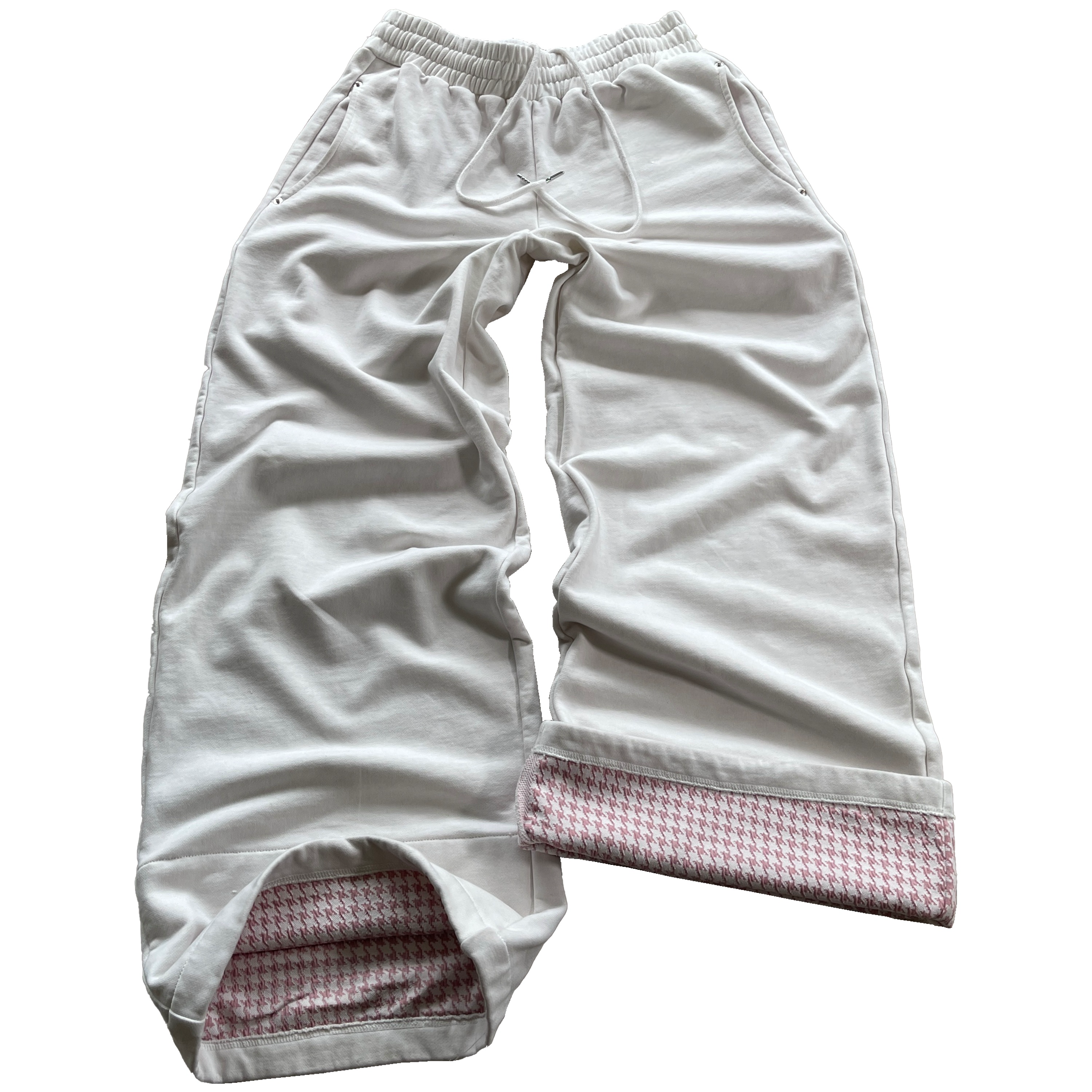 LAZY PLAID SWEATS