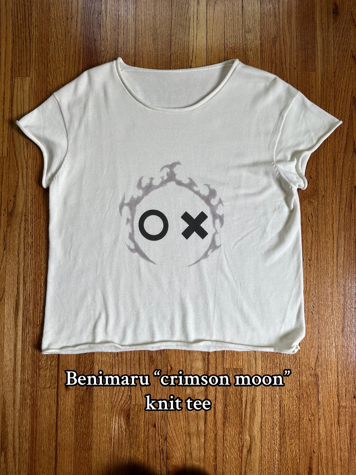Benimaru ‘’crlmson moon ” knit tee