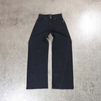 Tokyo Twisted Jeans