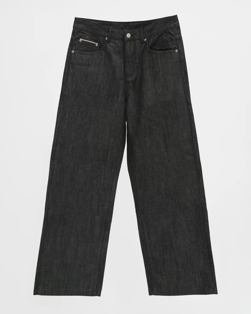 UNIFORM CUT JAPANESE RELAXED SELVEDGE JEANS