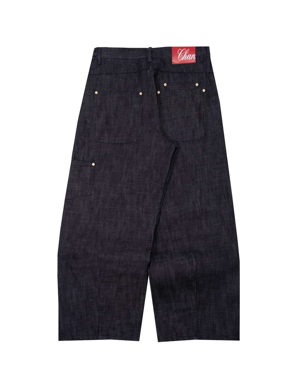 TWISTED DENIM