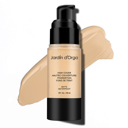 #04 Golden Honey Matte Waterproof Liquid Foundation