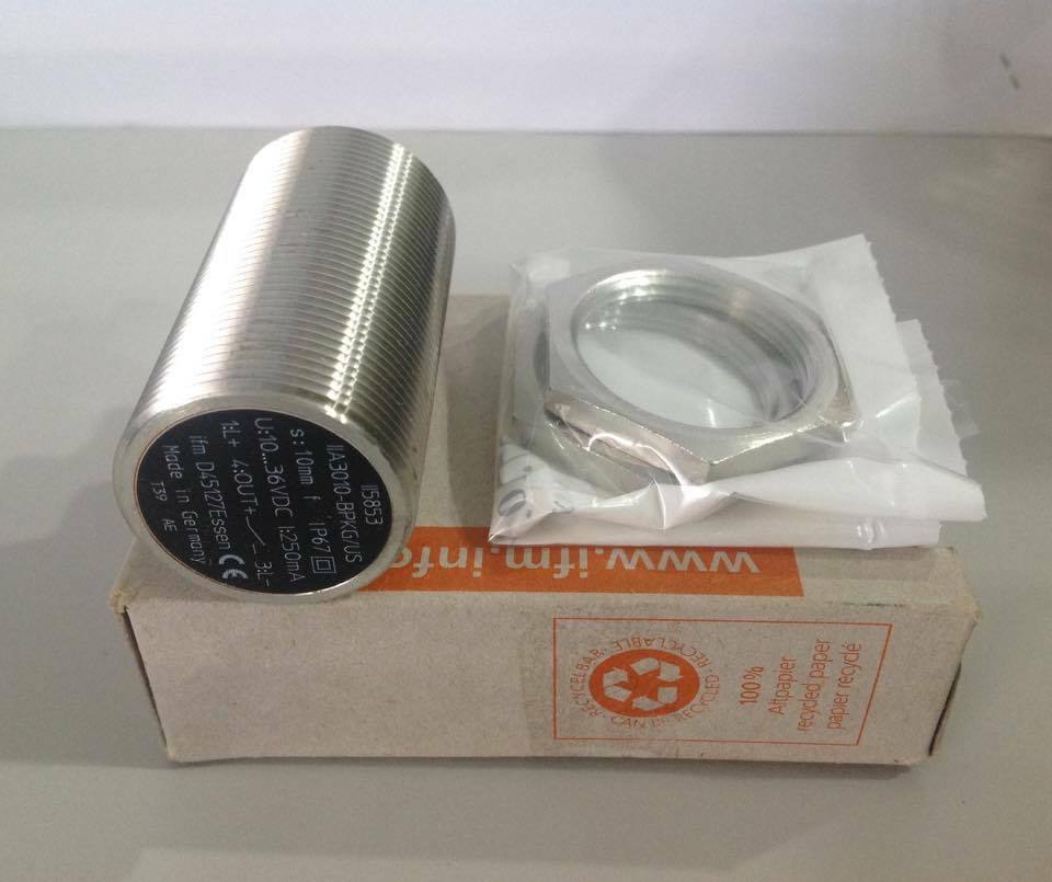 II5853 IP67 Protected Industrial Automation Inductive Proximity Sensor 4mm Sensing Range DIN ISO 10816 Electronic Components