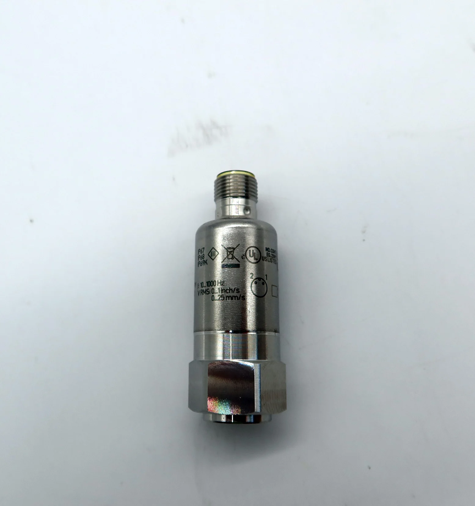 IFM VTV122 Vibration Transmitter | 0-25mm/s Range | IP67/IP68/IP69K | DIN ISO 10816 Certified for Industrial Monitoring