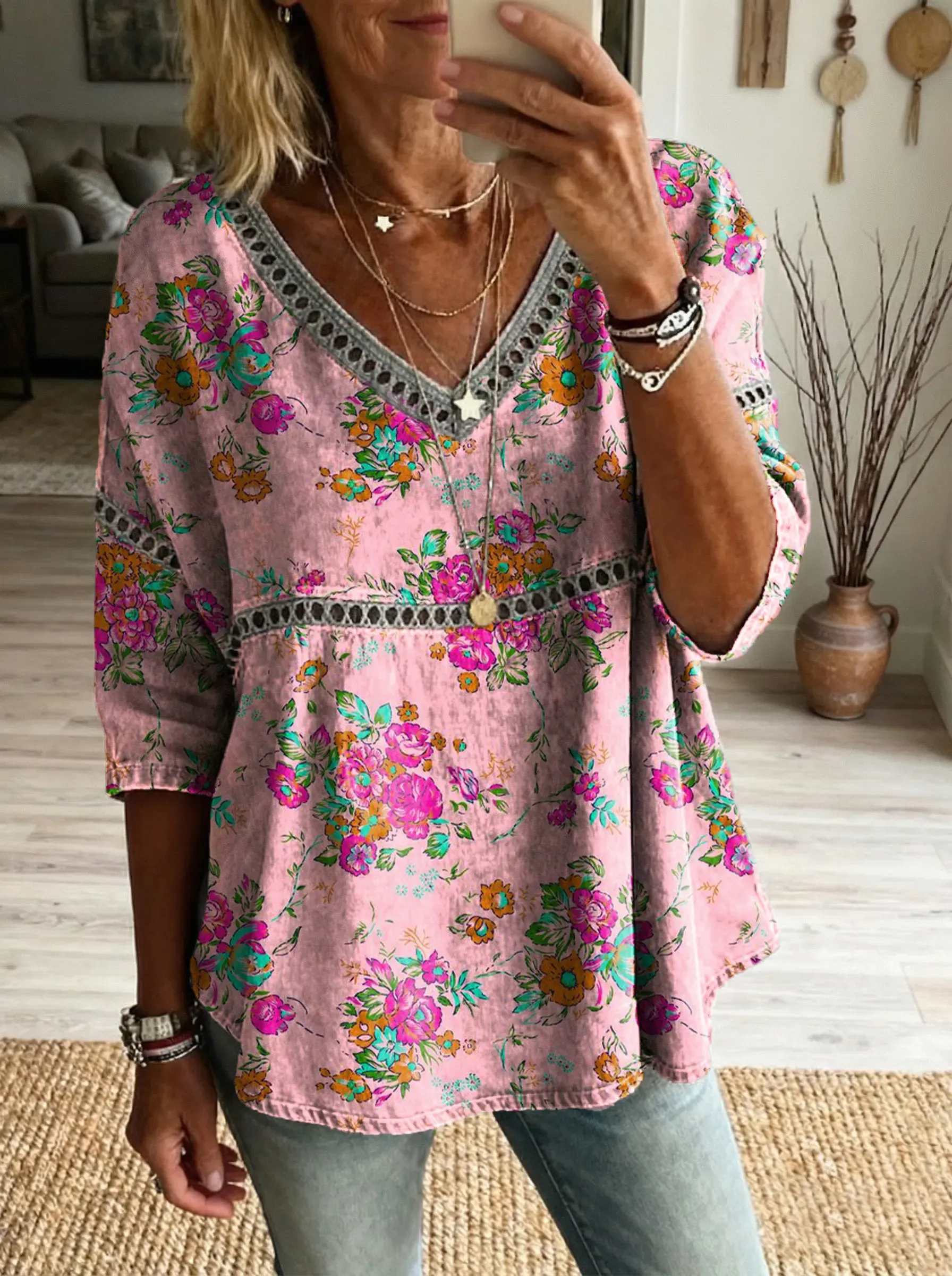 Women's Retro Pink Floral Art Print Casual Hollow-Out Top