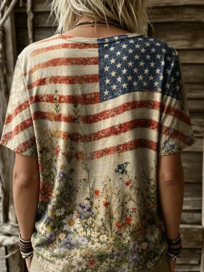 Women's American Flag Butterfly Floral Distressed Print Crew Neck Short Sleeve T-Shirt