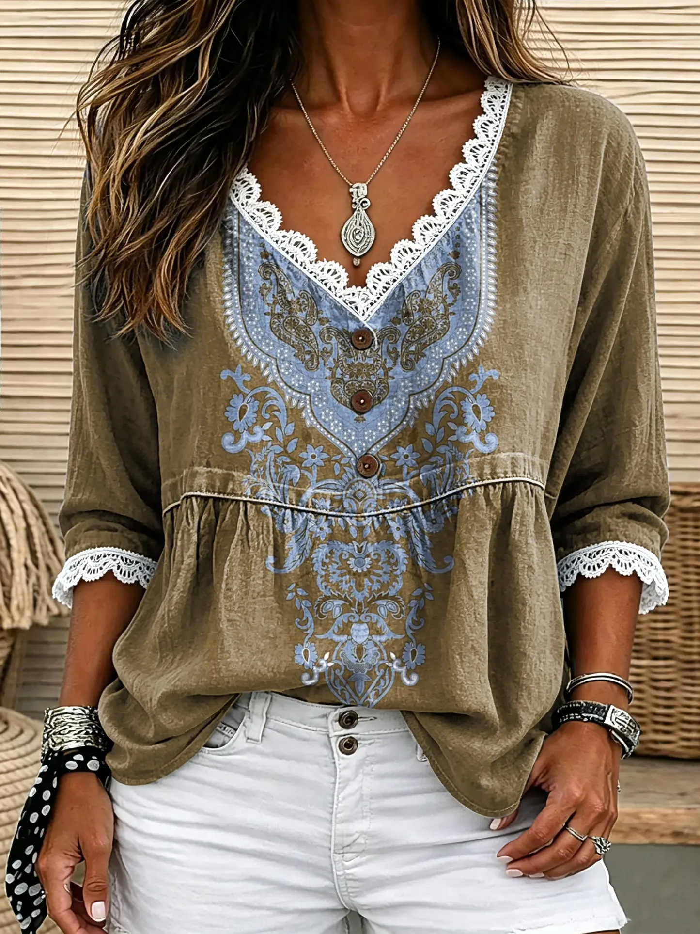 Women's Vintage-Style Ethnic Style Art Print Top with Lace Splicing