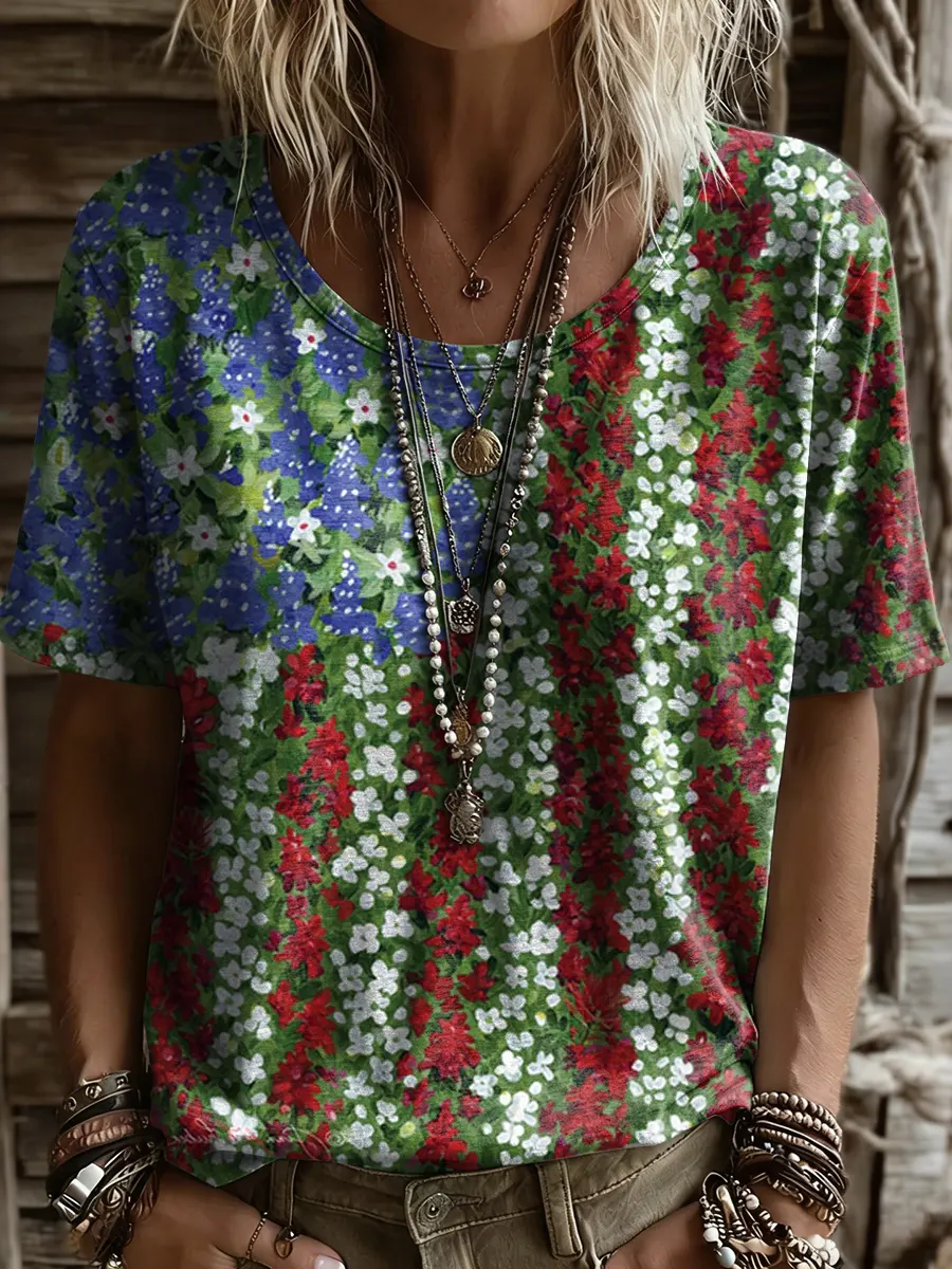 Women's Short-sleeve T-shirt With Round Neck And Floral Print In American Flag Colors