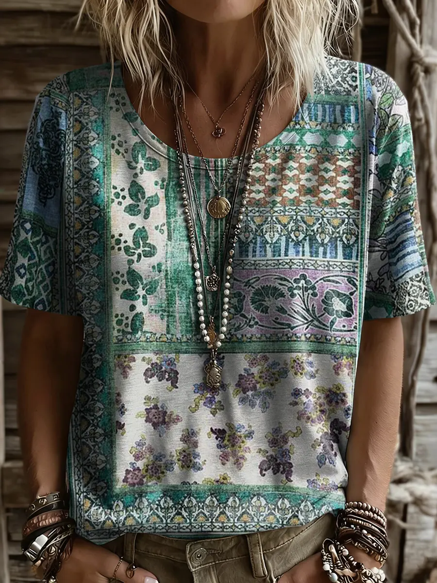 Women's Hippie-Style Ethnic Floral Patchwork Art Print Casual Crew Neck Short-Sleeve T-Shirt
