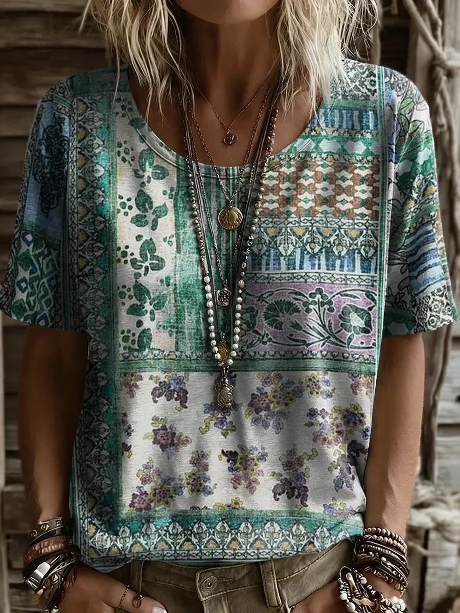 Women's Hippie-Style Ethnic Floral Patchwork Art Print Casual Crew Neck Short-Sleeve T-Shirt