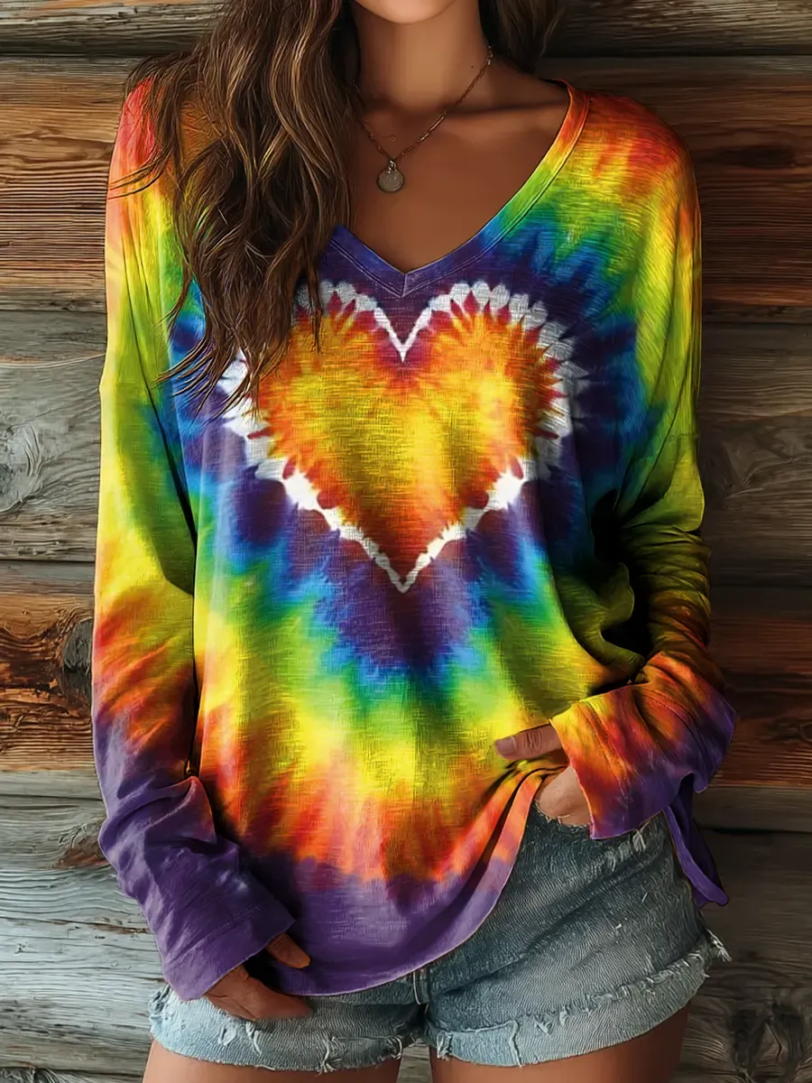 Colorful Gradient Love Women's Print Casual V-neck Long Sleeve T-shirt