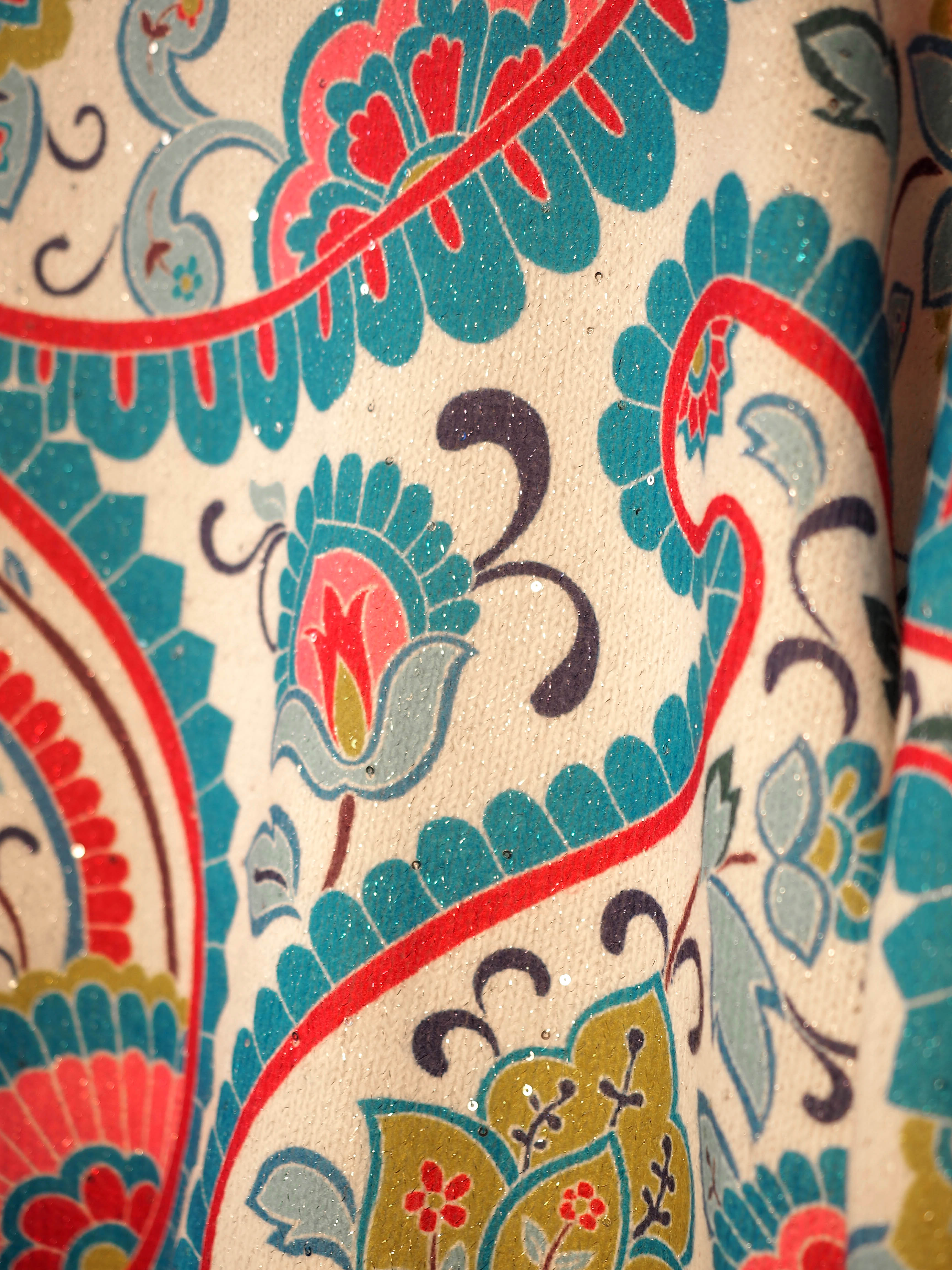 Artistic Floral Sequins Print Knit Pullover Sweater