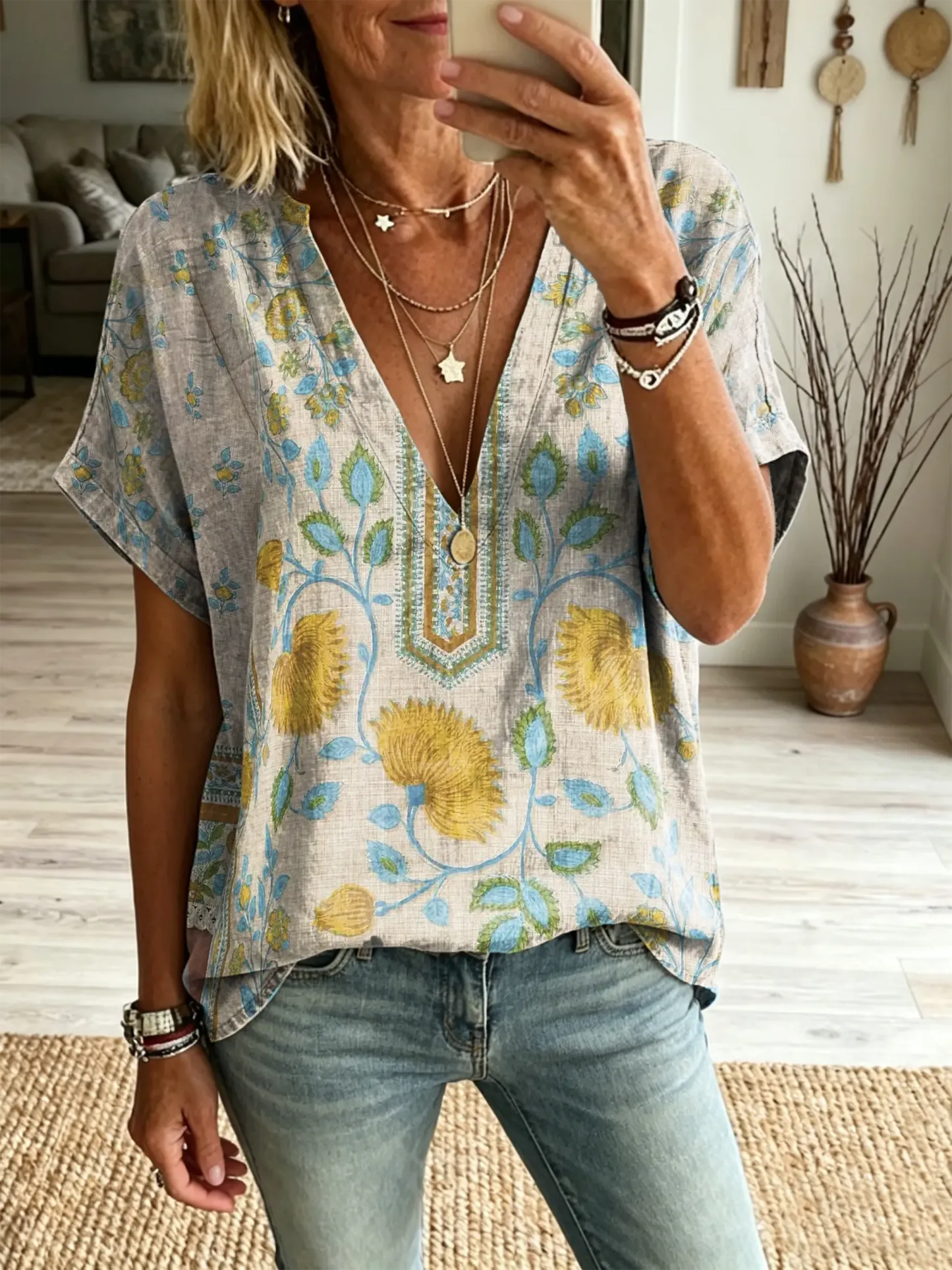 Women's Bohemian Textured Floral Art Print Casual V-Neck Short-Sleeve Shirt