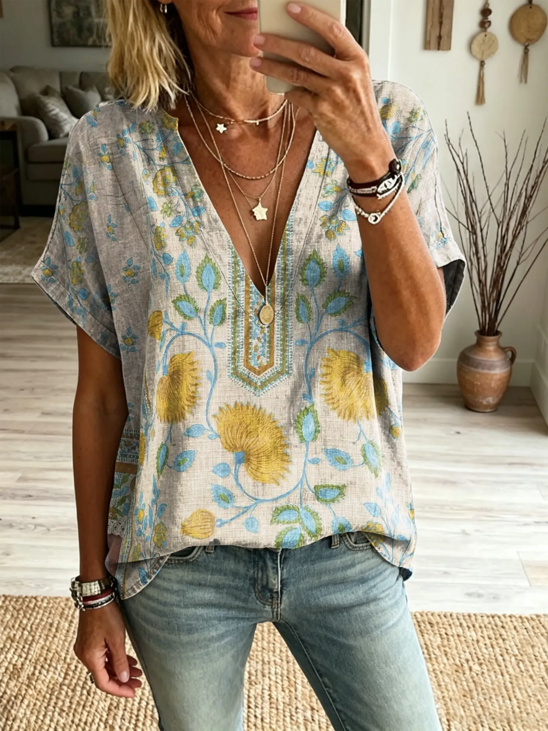 Women's Bohemian Textured Floral Art Print Casual V-Neck Short-Sleeve Shirt