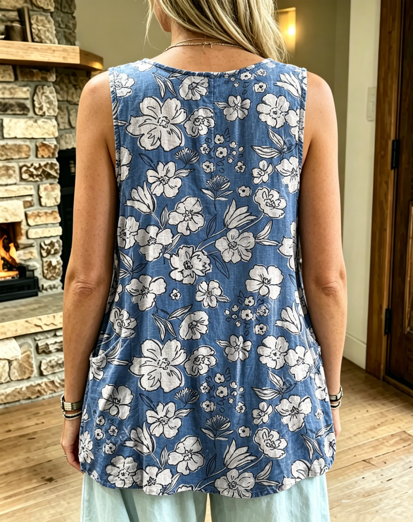 Women's Vintage Floral Print Casual Sleeveless Tank Top With Pockets