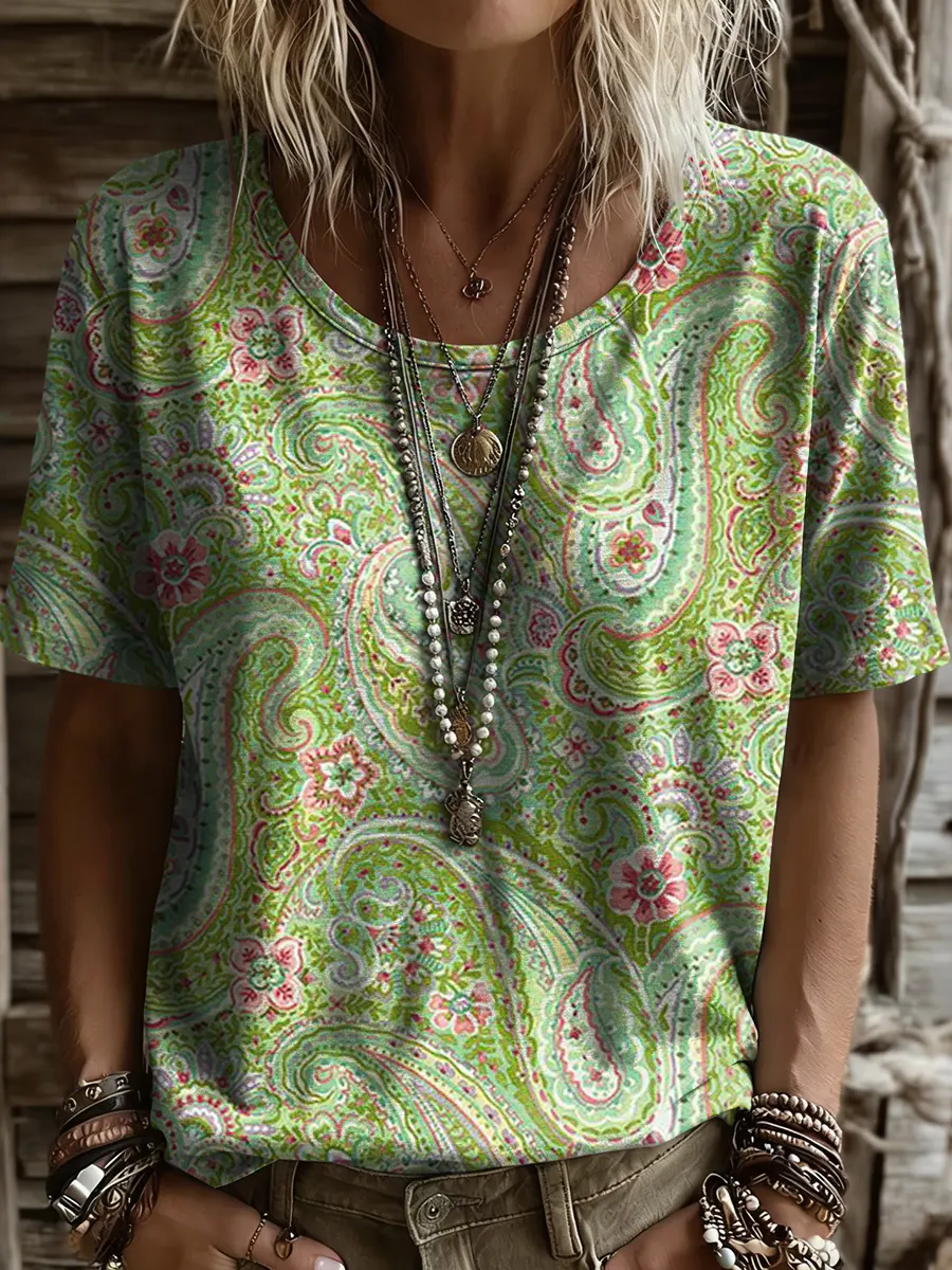 Women's Vintage Paisley Print Short Sleeve Casual T-Shirt
