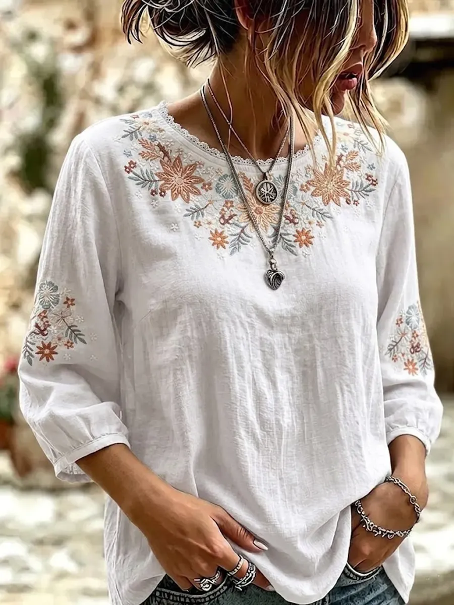 Women's Vintage Ethnic Embroidered Floral Round-neck T-shirt