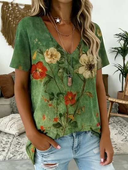 Women's Retro Floral Art Print V-Neck Short-Sleeve Cotton T-Shirt