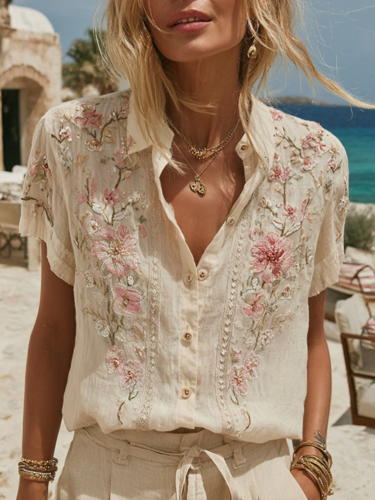 Women's Vintage Floral Art Short Sleeve Shirt