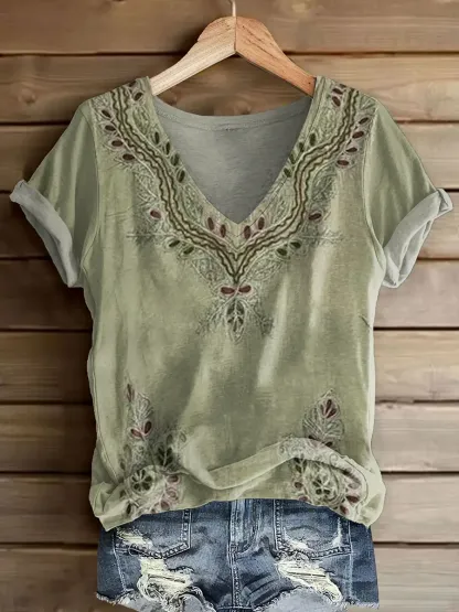 Ethnicity Texture Flowers Women's V-neck Print Casual T-shirt