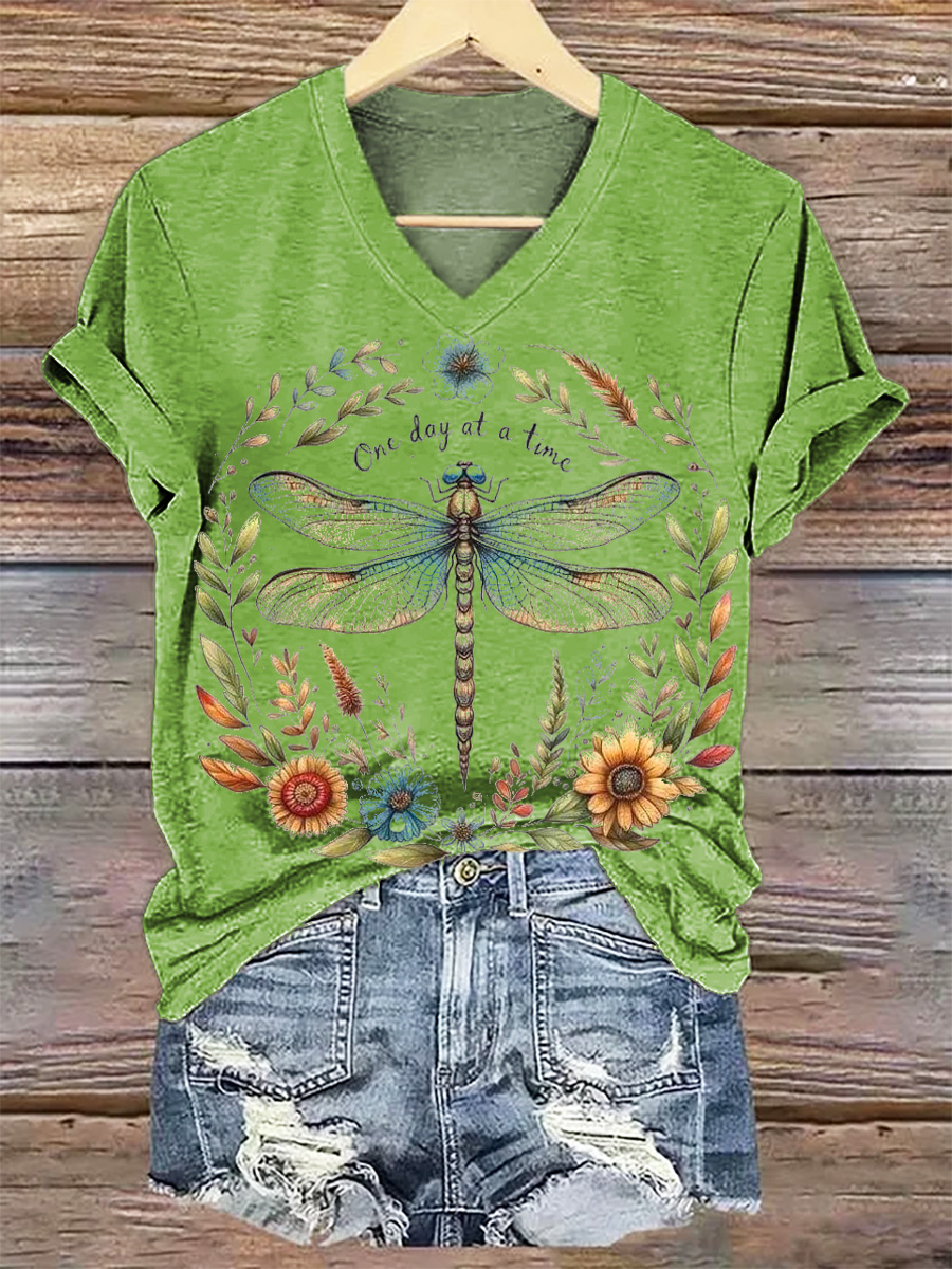 Women's Dragonfly V-Neck Casual T-Shirt