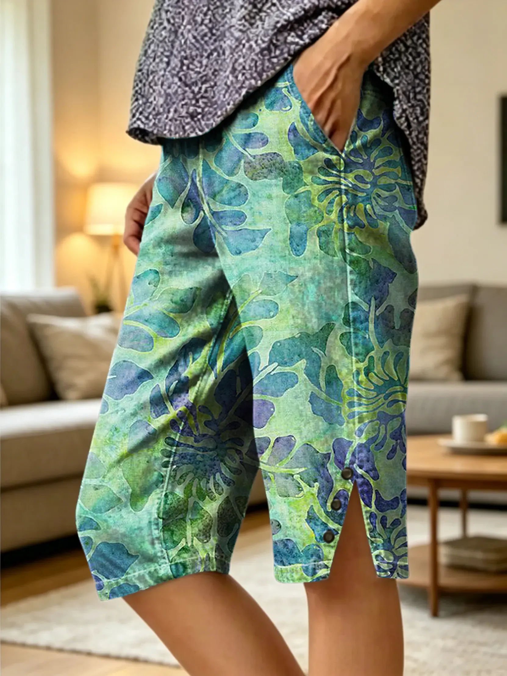 Women's Floral Pattern Art Print Casual Five-point Jeans With Pockets