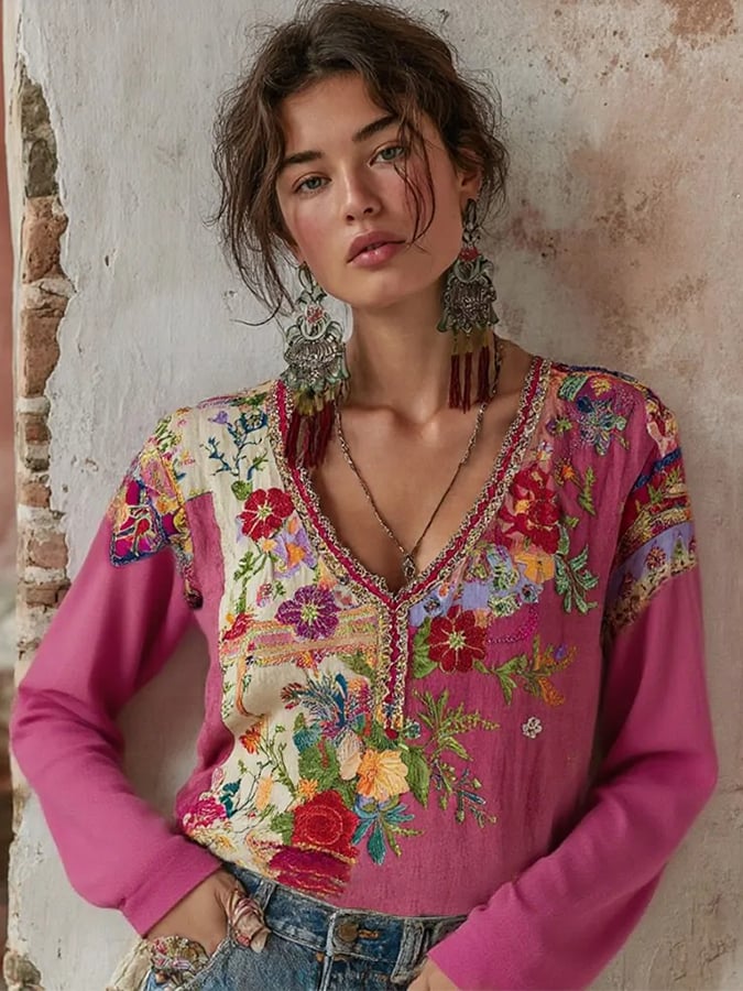 Women's Vintage Pink Floral Art Round Neck Linen Blend T-Shirt