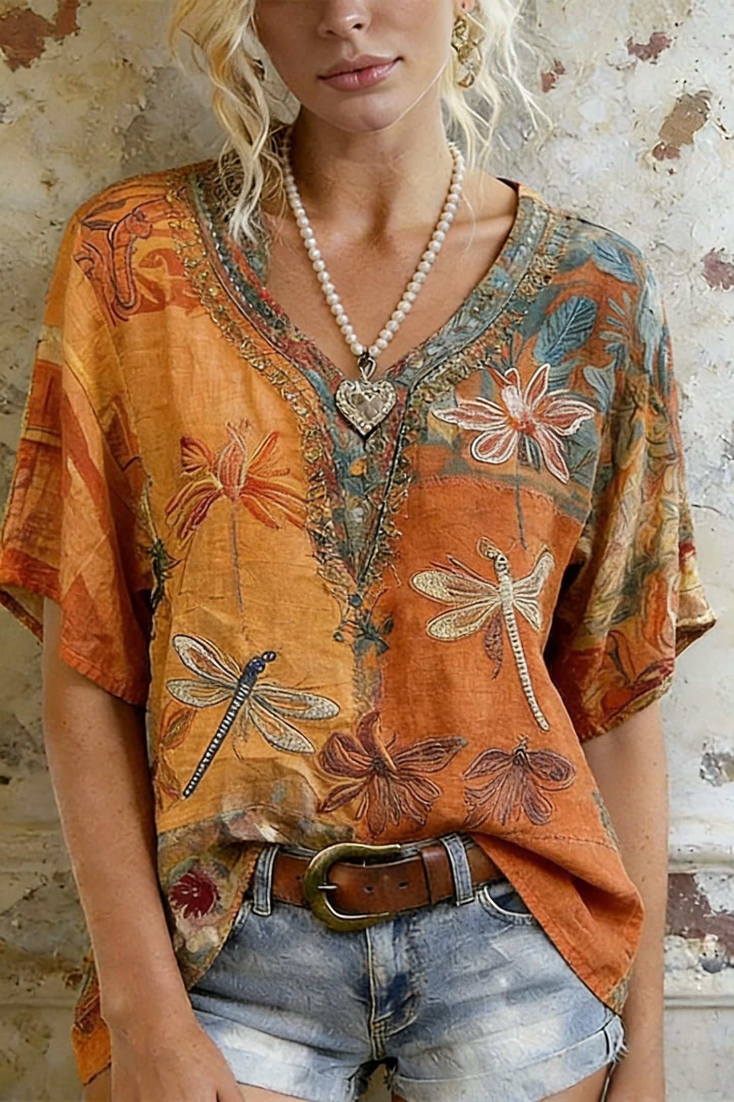 Women's Dragonfly Print V-Neck T-Shirt