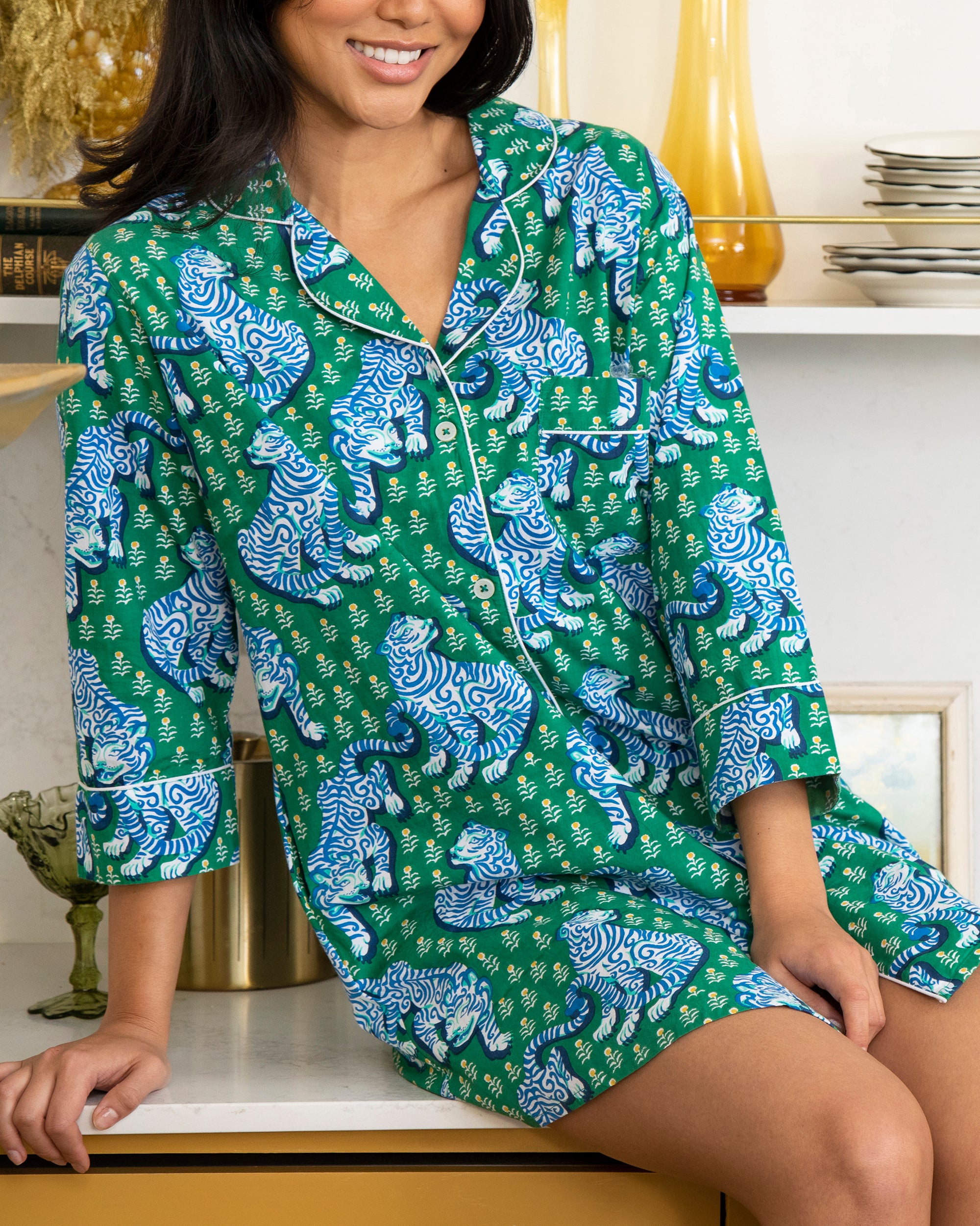 Tiger Queen - Sleep Shirt - Jade - Printfresh