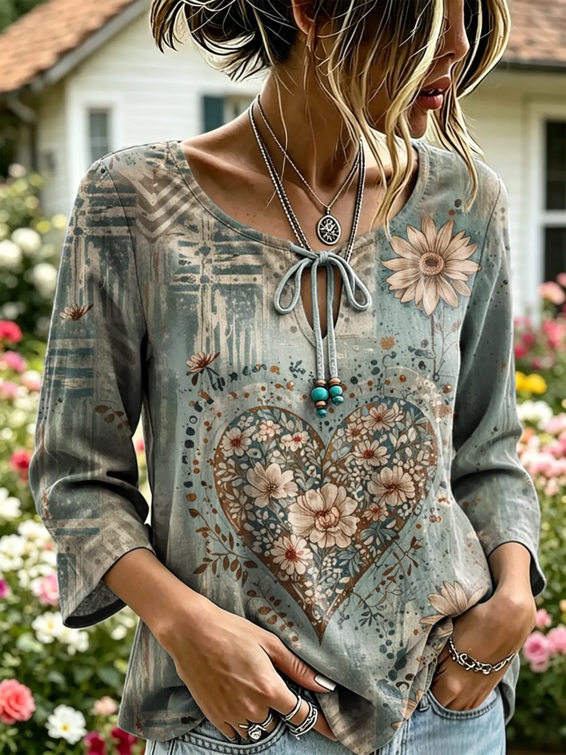 Women's Vintage Heart Floral Print Tie-Neck 3/4 Sleeve Top