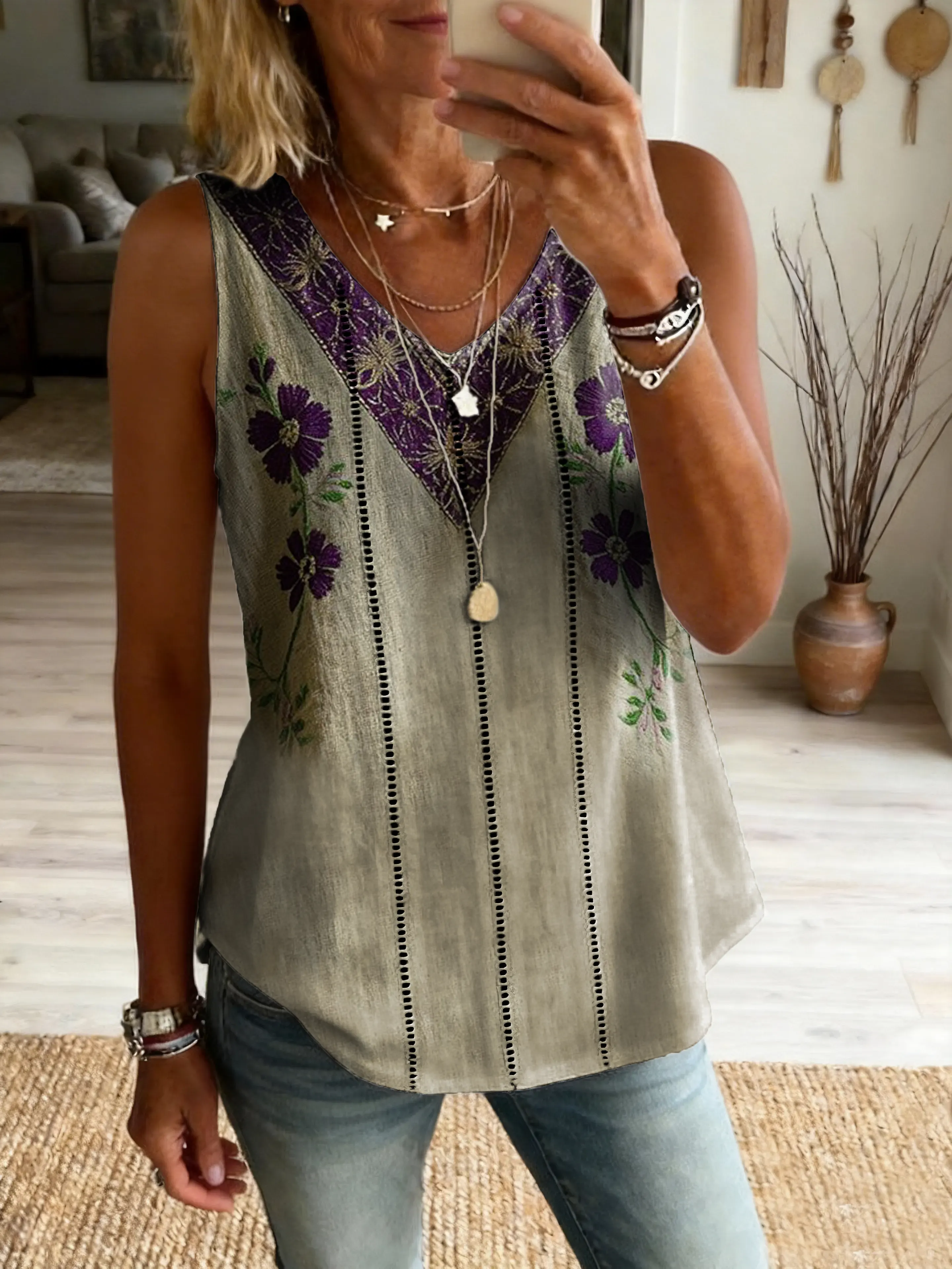 Women's Vintage Purple Textured Floral Art Print Casual V-Neck Sleeveless Top