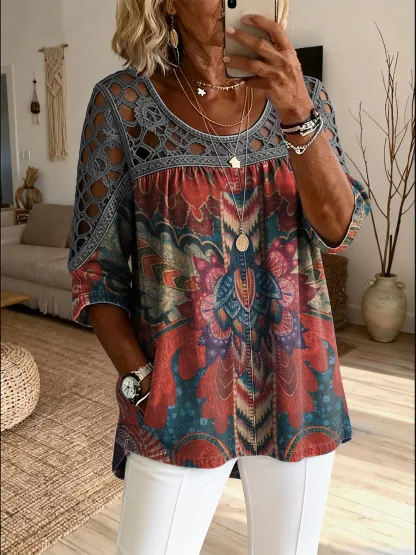 Women's Retro Ethnic Floral Art Print Casual Three-quarter Sleeve Round Neck Top
